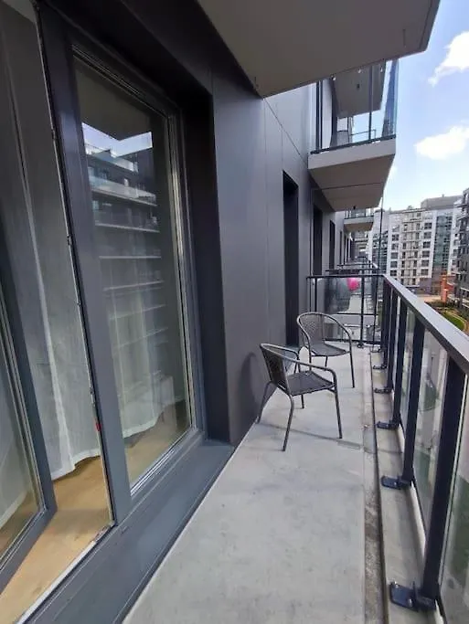 Green Apartment ヴロツワフ ポーランド